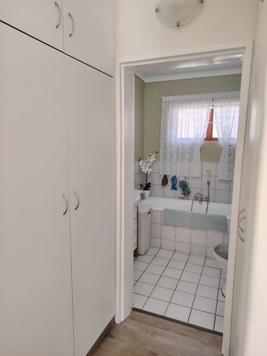 3 Bedroom Property for Sale in Moorreesburg Western Cape